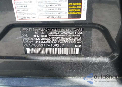 2007 Mercedes-Benz S 550 4Matic z USA, uszkodzony, nr VIN WDDNG86X17A109257